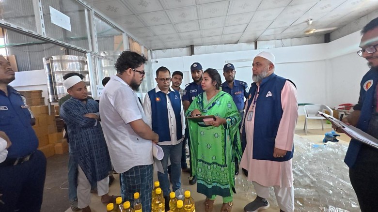 নারায়ণগঞ্জের রূপগঞ্জে মোবাইল কোর্ট  ২ প্রতিষ্ঠানকে মোট ৬ লক্