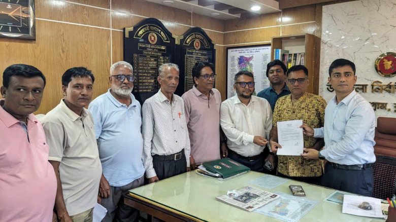 চৌদ্দগ্রামে ২২টি পূজামণ্ডপে হিন্দু ধর্মীয় কল্যাণ ট্রাস্টের অ